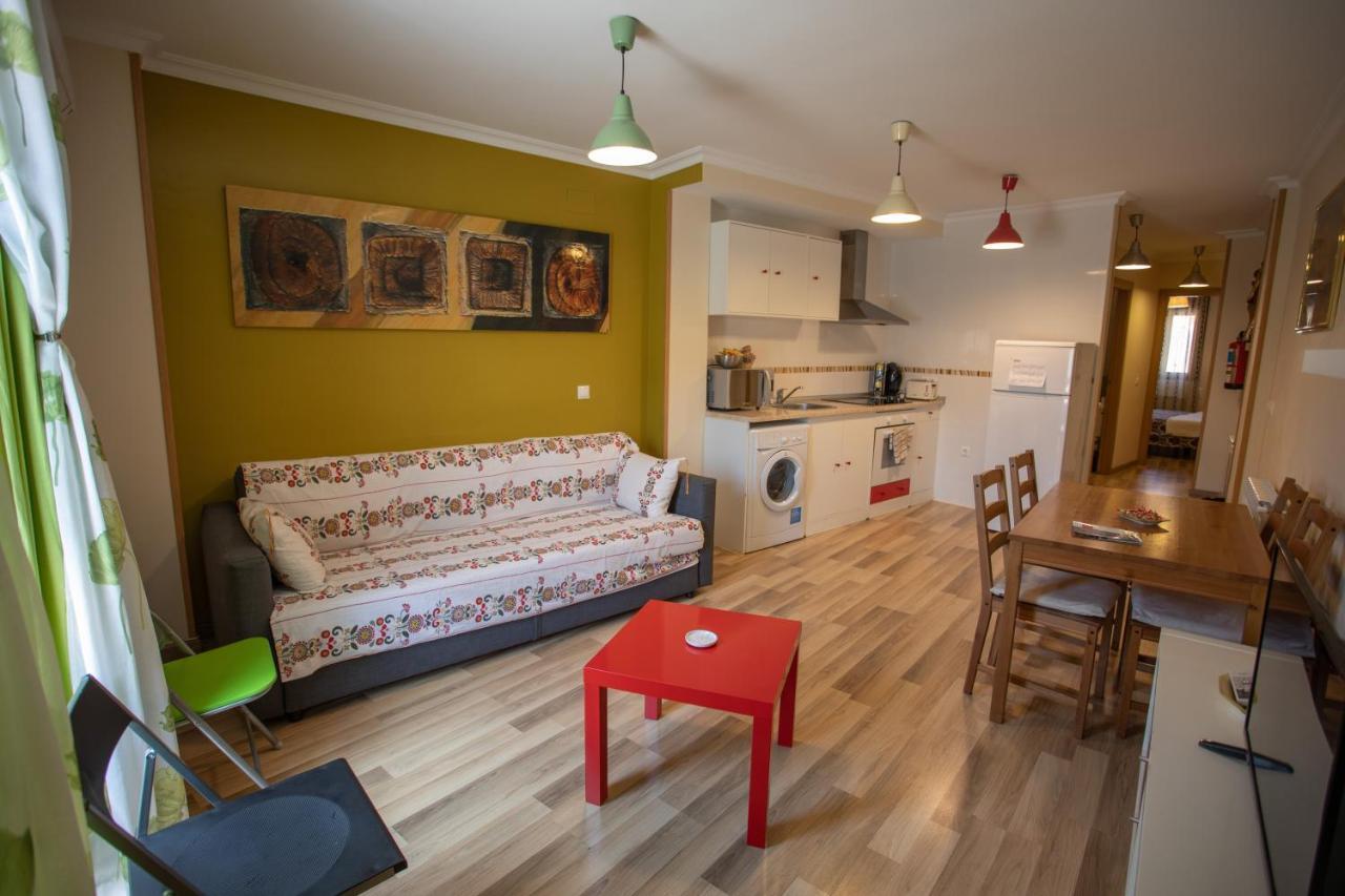 Apartamentos Rurales Romero Nohales Eksteriør bilde