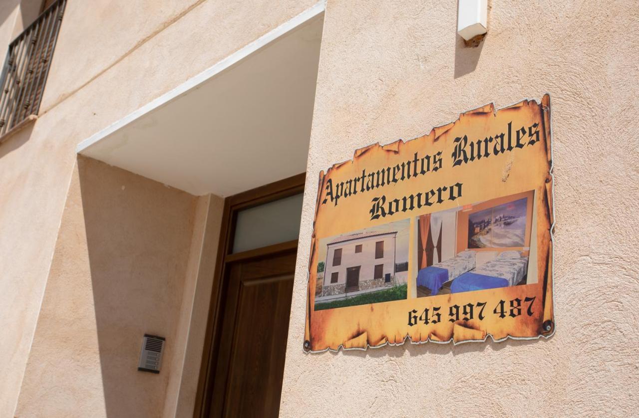 Apartamentos Rurales Romero Nohales Eksteriør bilde